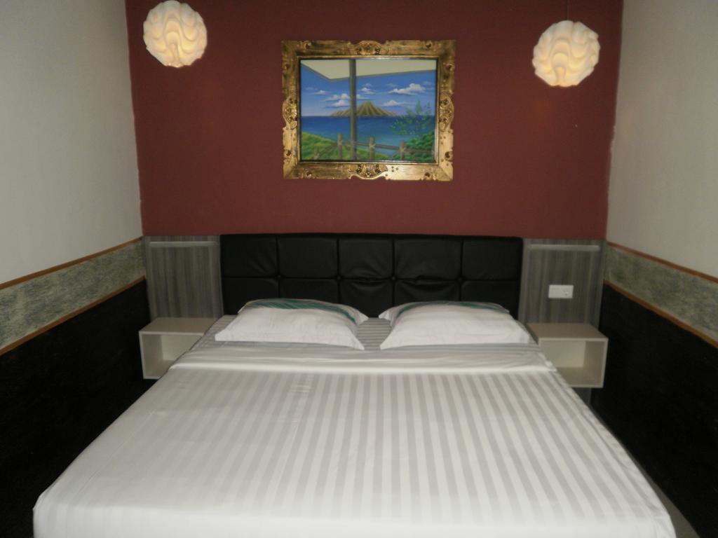 Hawaii Bali Villa Денпасар Номер фото