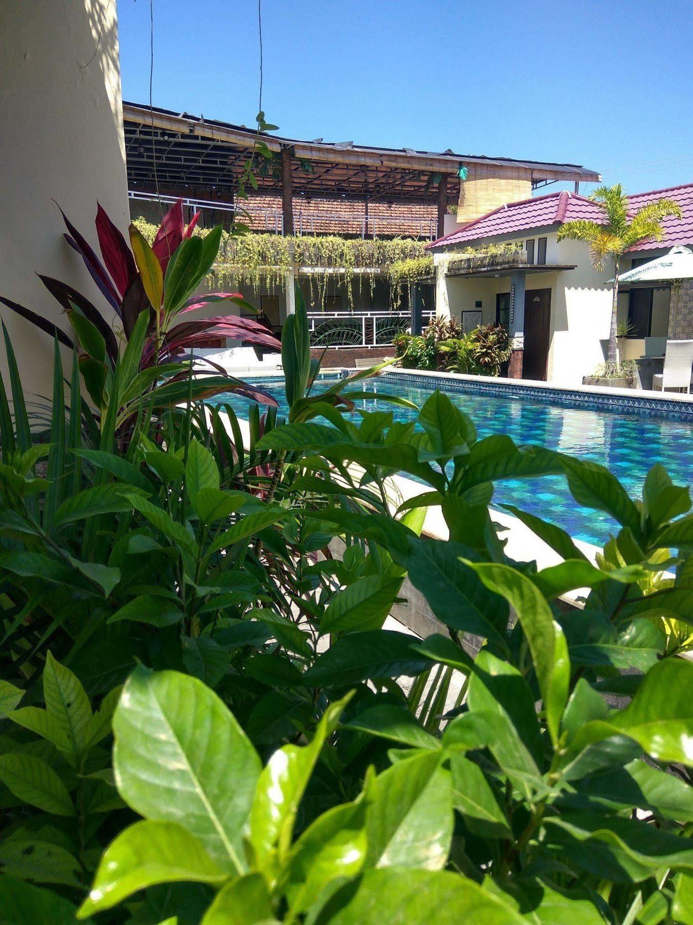 Hawaii Bali Villa Денпасар Экстерьер фото